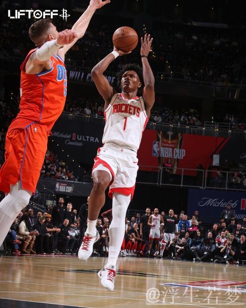 三分火热!卡姆-斯潘塞全场命中率100%,轰下20分2篮板4助攻 三分火热!卡姆-斯潘塞全场命中率100%,轰下20分2篮板4助攻