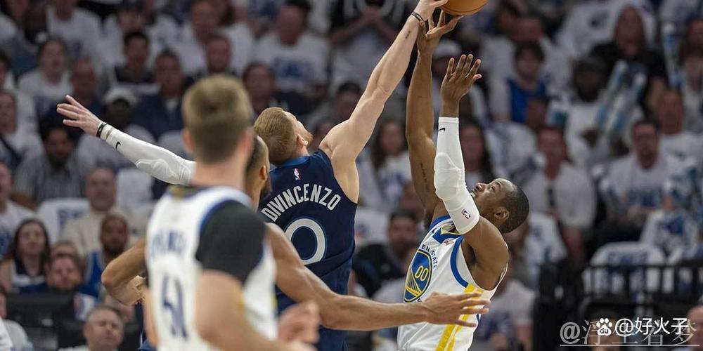 12月13日常规赛：勇士战森林狼 库里高光时刻